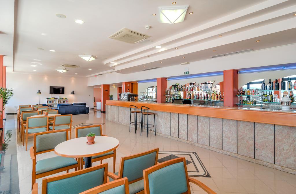 阿姆弗拉酒店 拉巴克 外观 照片